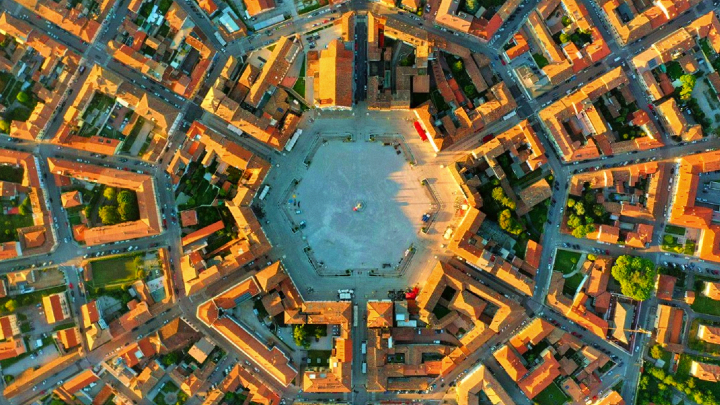 Hexagonal shaped city center